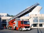 Mercedes-Benz Actros 2535 Feuerwehr by Metz 1997 года